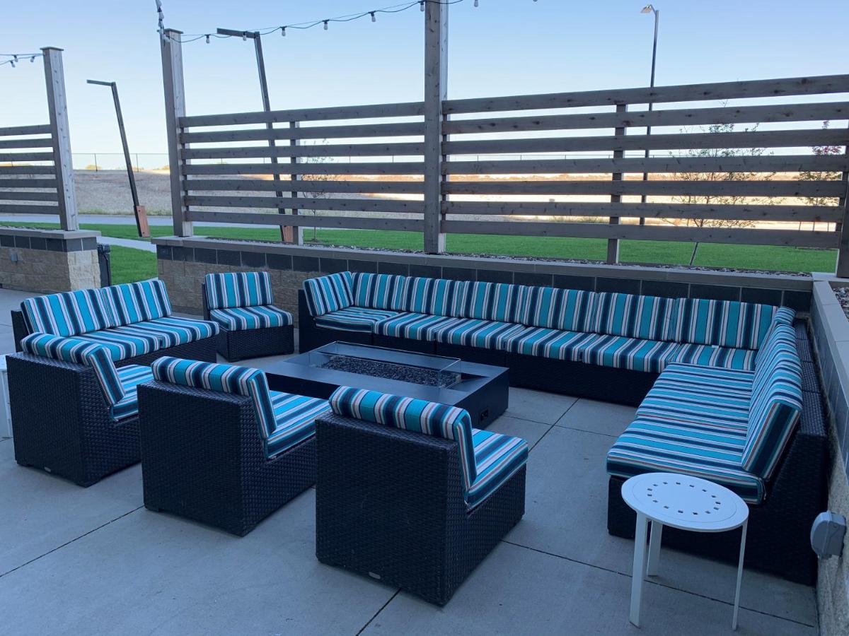 Hyatt House East Moline/Quad Cities Hotel Buitenkant foto