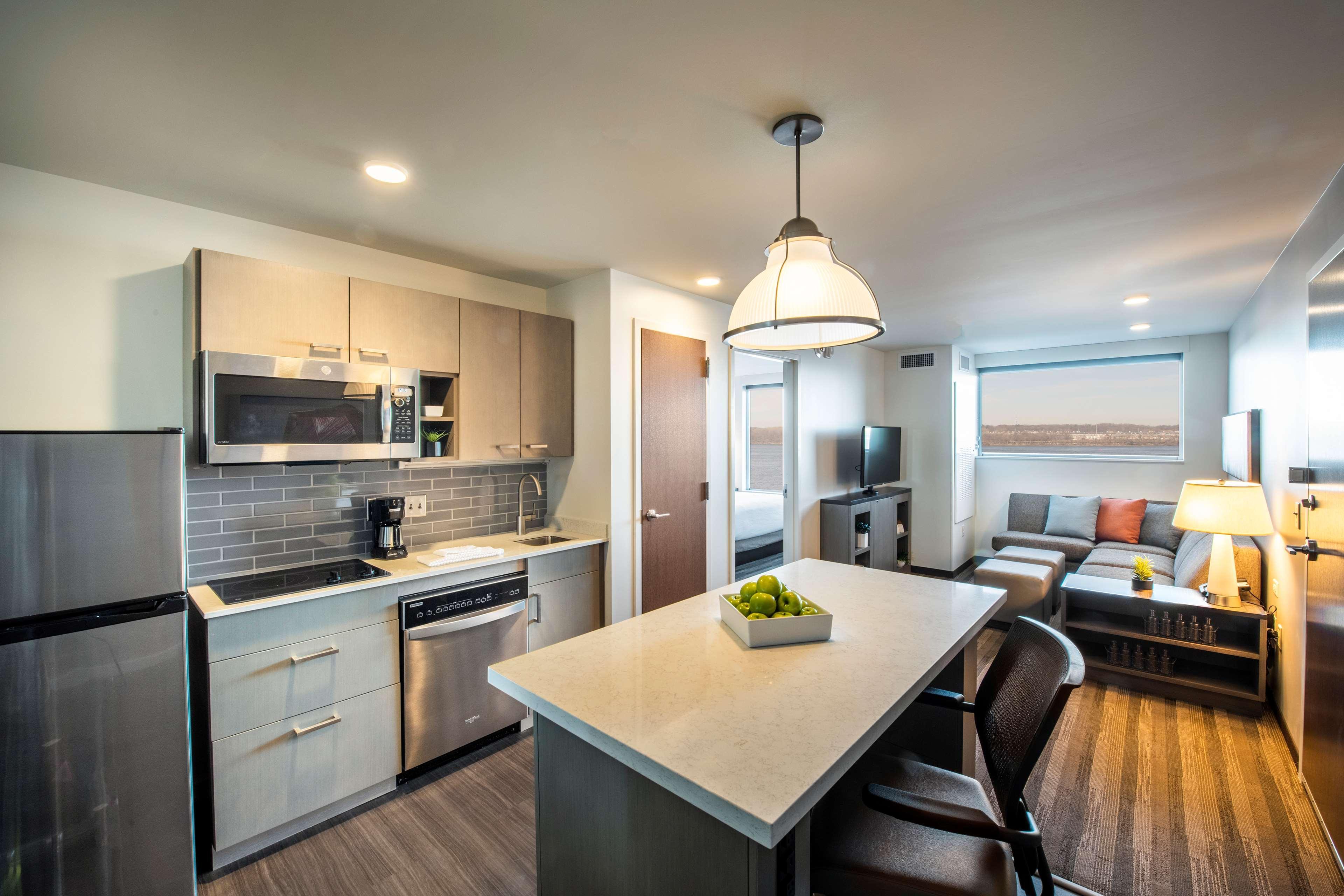 Hyatt House East Moline/Quad Cities Hotel Buitenkant foto